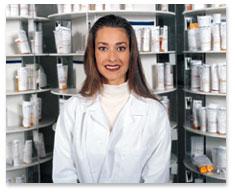 Online pharmacy. Choses importantes tandis que médecine d'achat en ligne.